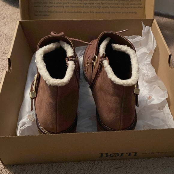 Brown lace up booties size 8.5 - Picture 7 of 11